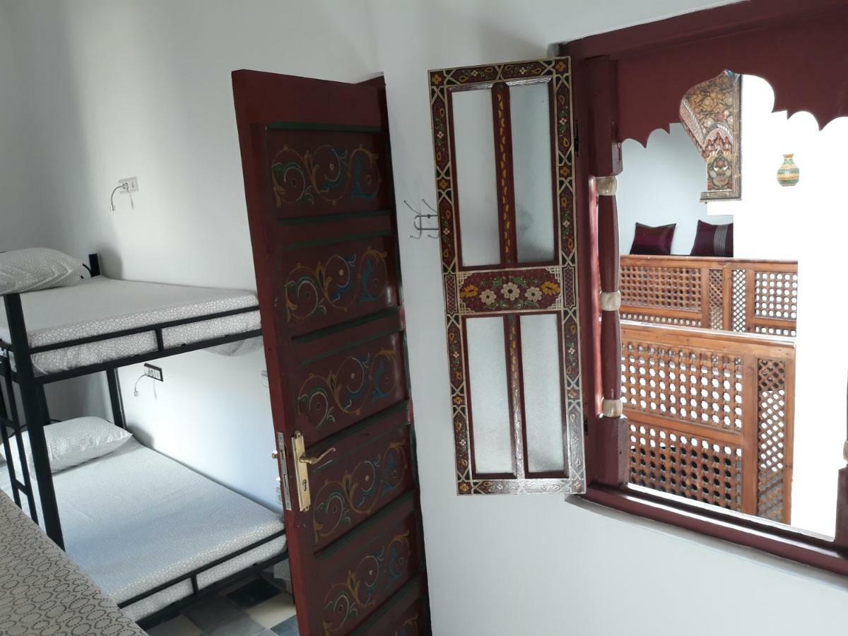 The Riad Hostel Танжер Экстерьер фото