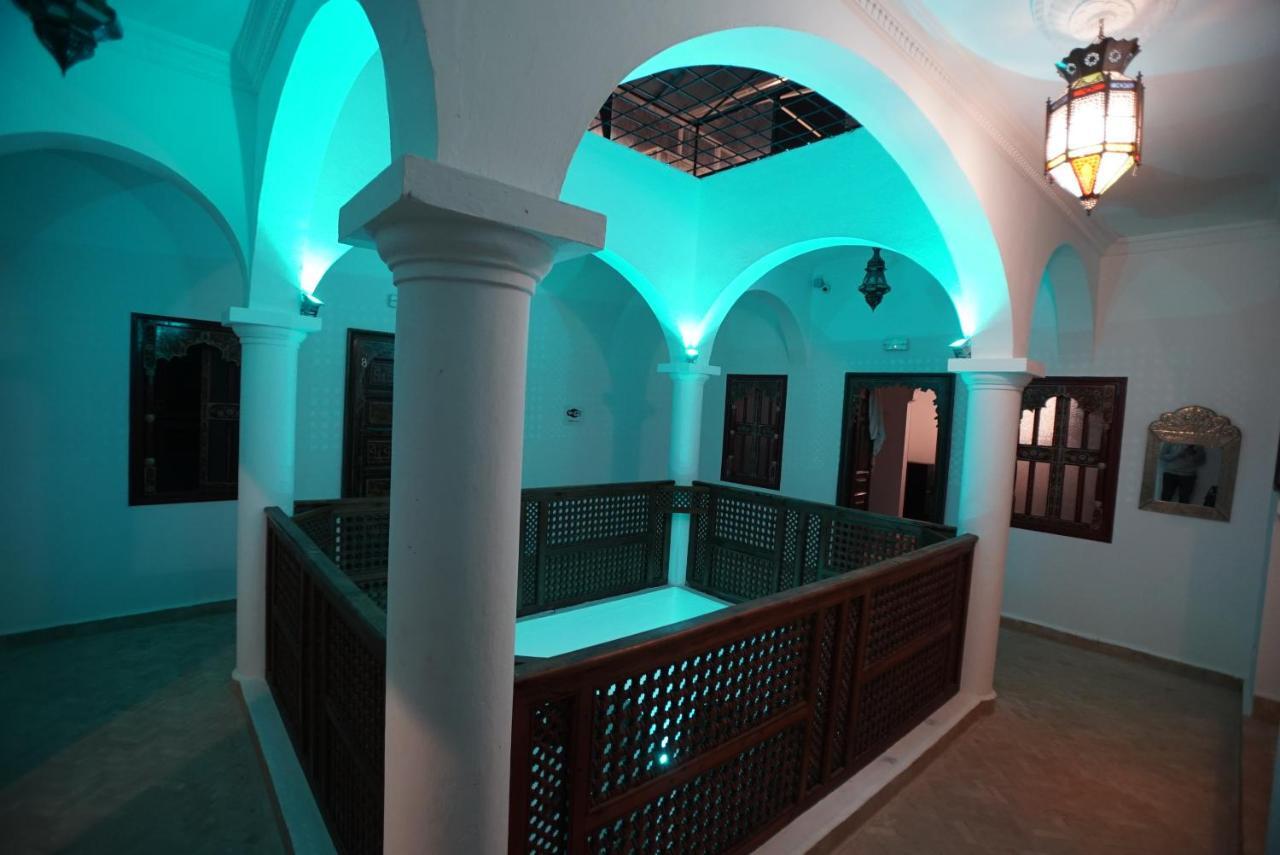 The Riad Hostel Танжер Экстерьер фото