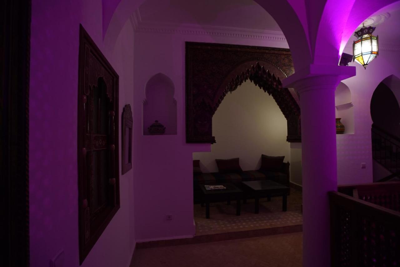 The Riad Hostel Танжер Экстерьер фото